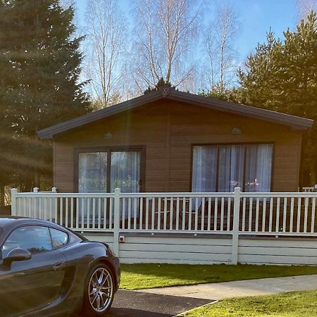 Gleneagles Lodge With Hot Tub York Ngoại thất bức ảnh